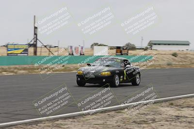 media/Jun-01-2025-CalClub SCCA (Sun) [[eae223c5dd]]/Group 5/Race (Front Straight)/